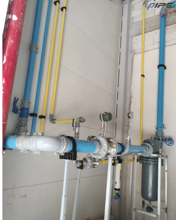 تركيب خطوط الأنابيب المصنوعة من سبائك الألومنيوم تركيب خطوط الأنابيب المصنوعة من سبائك الألومنيوم