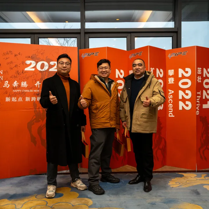 تسجيل الدخول والإبحار